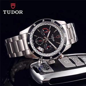Replica Tudor 904l Stainless Steel Quartz Watch 41MM