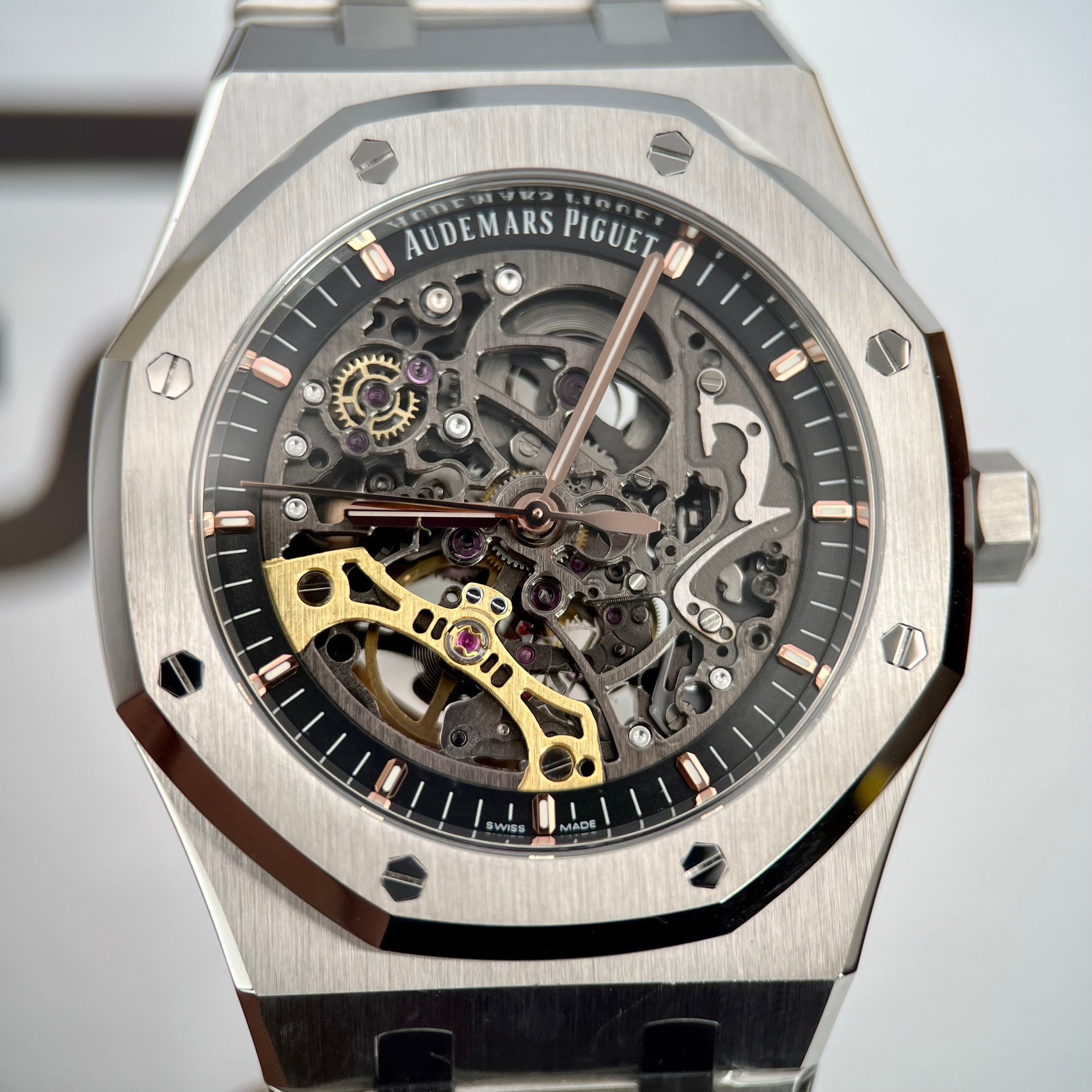 Audemars-Piguet-Royal-Oak-Double-Balance-Wheel-Openwork-15407ST-OO-1220ST-01-EU-Watch-Store-4490.jpg
