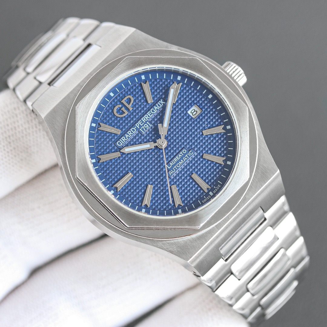 Replica Girard-Perregaux Automatic Movement Watch 42mm